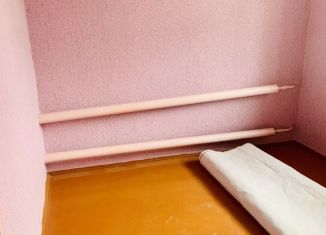 Продается 2-комнатная квартира, 17 м2, Темрюк, улица Ленина, 36