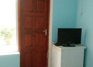 Сдам комнату, 12 м2, поселок городского типа Заозерное, Камышовая улица, 11