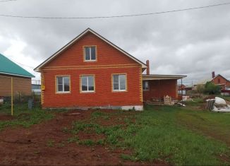 Продаю дом, 100 м2, Кукмор, улица Ибрагима Газизуллина