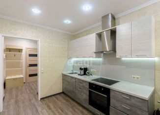 Продам квартиру студию, 32.6 м2, Тюмень, улица Дмитрия Менделеева, 2к1, ЖК Кристалл