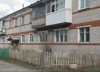Продается 2-комнатная квартира, 39.8 м2, поселок городского типа Шаля, улица Орджоникидзе, 57
