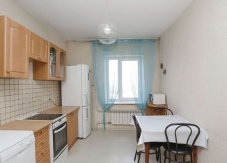 Продается трехкомнатная квартира, 73 м2, Иркутск, улица Джамбула, ЖК Заречный
