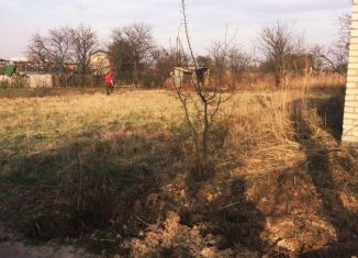 Земельный участок на продажу, 6 сот., деревня Добрунь, Комсомольская улица