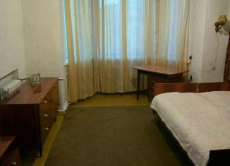 3-комнатная квартира на продажу, 68.5 м2, Советская Гавань, Школьная улица
