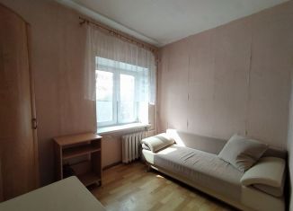 Продажа 2-комнатной квартиры, 42 м2, Саратов, улица Танкистов, 68