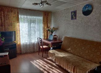Продаю четырехкомнатную квартиру, 61.6 м2, Хотьково, улица Михеенко, 11