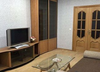 Сдам в аренду двухкомнатную квартиру, 65 м2, Москва, проезд Одоевского, 7к6, проезд Одоевского