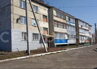 Продается 2-комнатная квартира, 49 м2, село Берёзовка, улица 40 лет Победы
