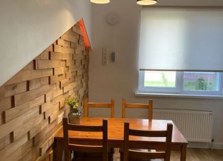 Сдам в аренду двухкомнатную квартиру, 45.8 м2, деревня Куюки, 10-й квартал, 6