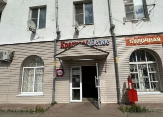 Сдается в аренду торговая площадь, 3 м2, Тамбов, Фабричная улица, 15