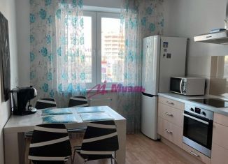 Продается 2-комнатная квартира, 63.2 м2, Екатеринбург, улица Циолковского, 57, улица Циолковского