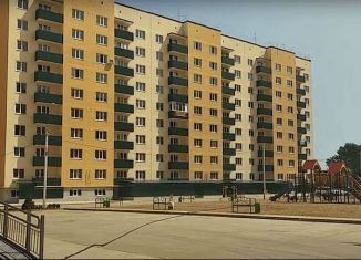 Двухкомнатная квартира на продажу, 68.3 м2, посёлок городского типа Яблоновский, улица Гагарина, 192к3