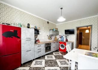 Продажа 2-комнатной квартиры, 88.4 м2, Тюменская область, Депутатская улица, 80к2
