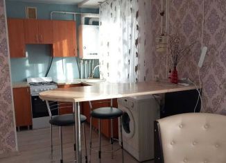 Продам 2-ком. квартиру, 42 м2, хутор Красный, улица Мира, 3