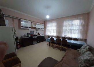 Продается 2-комнатная квартира, 66 м2, Нальчик, Балкарская улица, 97к1, ЖК Петровский