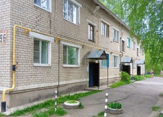 Продаю 1-ком. квартиру, 30 м2, Котлас, улица Володарского, 96