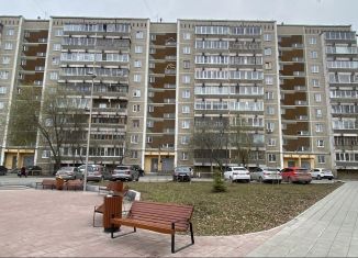 Продается трехкомнатная квартира, 64 м2, Екатеринбург, Опалихинская улица, 26, Опалихинская улица