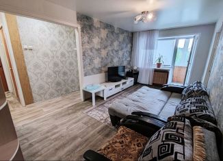 Сдается трехкомнатная квартира, 54 м2, Ульяновск, улица Строителей, 6, Железнодорожный район