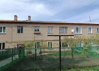 Продается однокомнатная квартира, 31 м2, село Рощино, улица Гагарина, 3