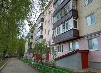 Сдаю 2-комнатную квартиру, 52.6 м2, Зеленодольск, улица Татарстан, 38