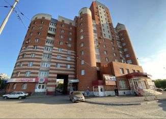 Продается трехкомнатная квартира, 109 м2, Тульская область, улица Дмитрия Ульянова, 2