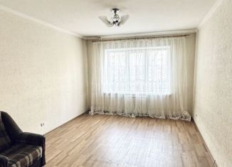 Продам 3-комнатную квартиру, 65.3 м2, Омская область, улица Конева, 38