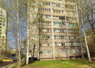 Продается двухкомнатная квартира, 42.1 м2, Кировская область, Октябрьский проспект, 108А