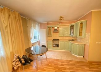 Сдается в аренду однокомнатная квартира, 28 м2, Татарстан, проспект Ибрагимова, 63