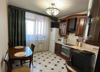 Продажа 2-комнатной квартиры, 56 м2, Оренбургская область, Салмышская улица