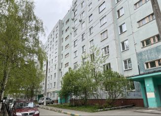 Продажа трехкомнатной квартиры, 65 м2, Казань, улица Рихарда Зорге, 86