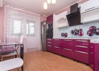 Продаю двухкомнатную квартиру, 69.8 м2, Уфа, улица Ахметова, 273