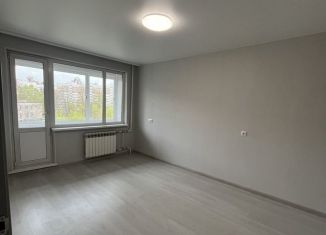Продается 1-комнатная квартира, 29 м2, Санкт-Петербург, проспект Стачек, 105к2, метро Проспект Ветеранов