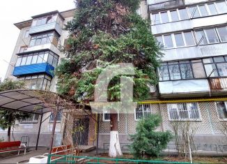 Двухкомнатная квартира на продажу, 62.2 м2, Краснодар, улица Герцена, 184