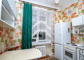 Продам 2-комнатную квартиру, 59.6 м2, Новосибирская область, улица Кирова, 76