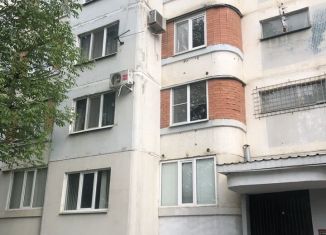 Продам трехкомнатную квартиру, 72.2 м2, Нальчик, проспект Шогенцукова, 36А, район Центр
