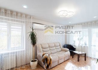 Продажа двухкомнатной квартиры, 41 м2, Омск, улица Энтузиастов, 11