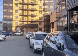 Продажа двухкомнатной квартиры, 77 м2, Иркутск, Ленинский округ, улица Мира, 126