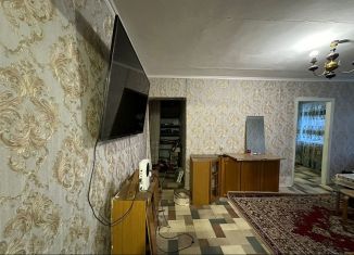 Продаю 3-комнатную квартиру, 52 м2, Махачкала, улица Поповича, 36