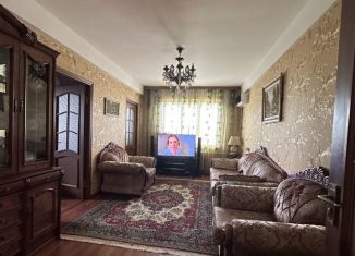 5-ком. квартира на продажу, 100 м2, Дагестан, улица Джамалутдина Атаева, 6А