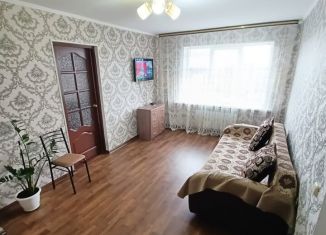 Продаю 2-комнатную квартиру, 38 м2, Нальчик, улица Байсултанова, 31
