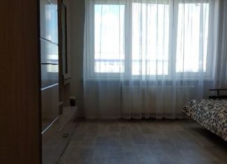 Сдаю в аренду однокомнатную квартиру, 50 м2, Симферополь, Киевская улица, 179Б