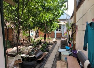 Дом на продажу, 35 м2, посёлок городского типа Яблоновский, Комсомольская улица, 20