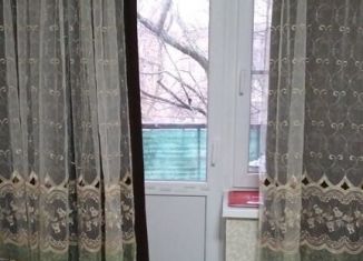 Продам двухкомнатную квартиру, 42 м2, Семикаракорск, проспект Бориса Куликова, 58