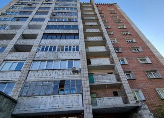 Сдается двухкомнатная квартира, 52 м2, Новосибирск, улица Челюскинцев, 30/1, метро Красный проспект