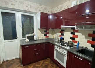 Аренда дома, 60 м2, Крым, улица Спендиарова