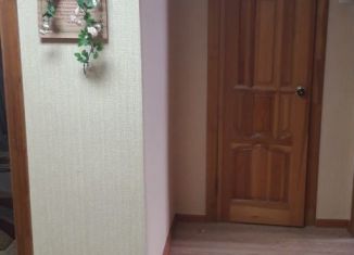 Четырехкомнатная квартира на продажу, 82.4 м2, Карачаево-Черкесия, Первомайская улица, 116