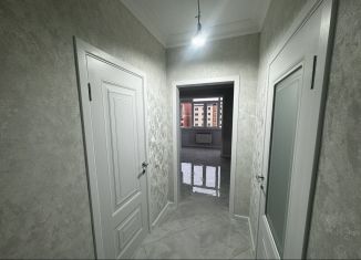Продам однокомнатную квартиру, 45 м2, Каспийск, улица Зейнудина Батманова, 14А