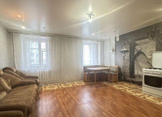 3-комнатная квартира на продажу, 80 м2, Новгородская область, улица Гагарина, 20