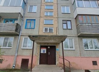 Двухкомнатная квартира на продажу, 44.8 м2, Назарово, улица 30 лет ВЛКСМ, 102