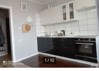 Продажа двухкомнатной квартиры, 57.3 м2, Кемеровская область, улица Карташова, 2